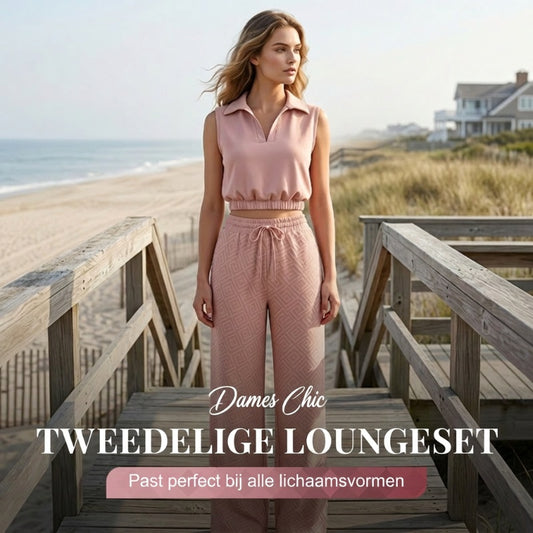 Vrouwelijke tweedelige huispakset met trekkoordbroek