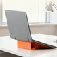 📱 50% KORTING 🛋️ Opvouwbare siliconen telefoonhouder – Verstelbare hoek, antislip & compact – Verlicht nekpijn, ideaal voor bureau, bed of op reis ✨