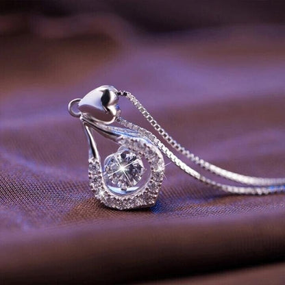 📢📢50% KORTING!! ⏰ 💖Ketting met fonkelende hartvormige waterdruppelsteen – Geef je dagelijkse outfits en speciale gelegenheden een vleugje glans ✨