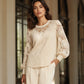🌸 Dames Top met Kanten Details – Elegant Patchwork, Luchtige Stof & Comfortabele Losse Pasvorm