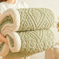 🛋️ Bespaar 50%! 🧶 Ultrazachte deken – Lichtgewicht, warm & ideaal voor op reis ✨